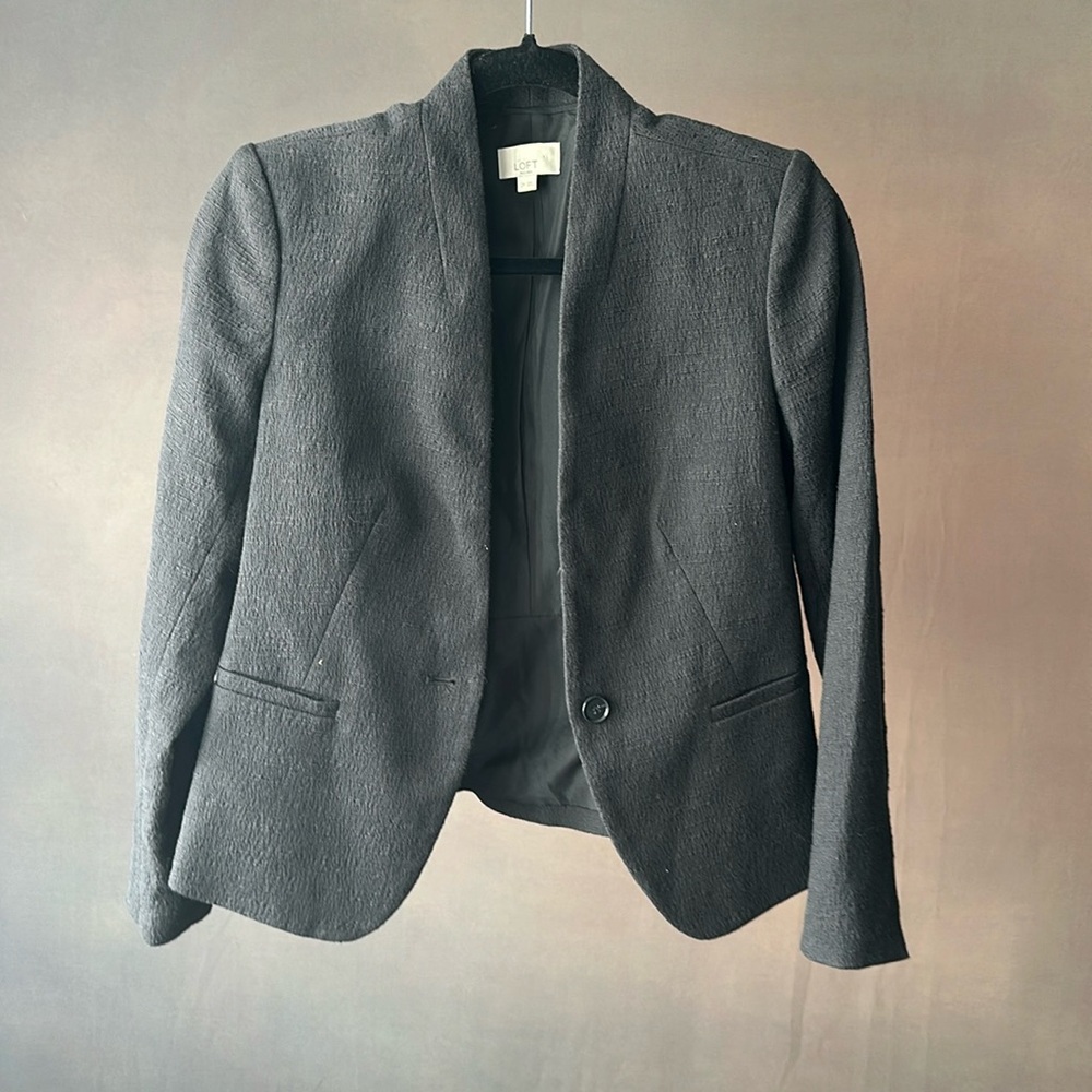Women’s loft size 2 blazer #B25 - Picture 1 of 4